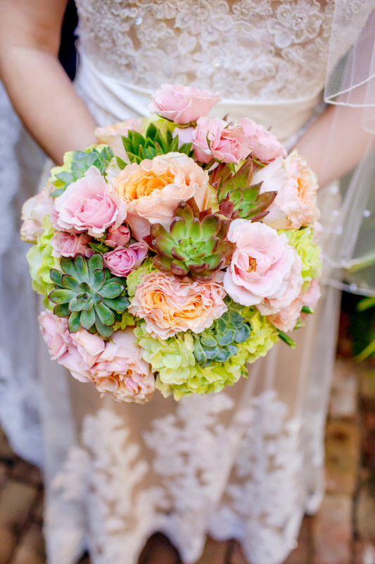 outdoor wedding - Maggie Stolzberg Photography