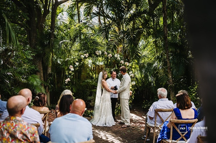 Key West Wedding Ceremony - Filda Konec Photography